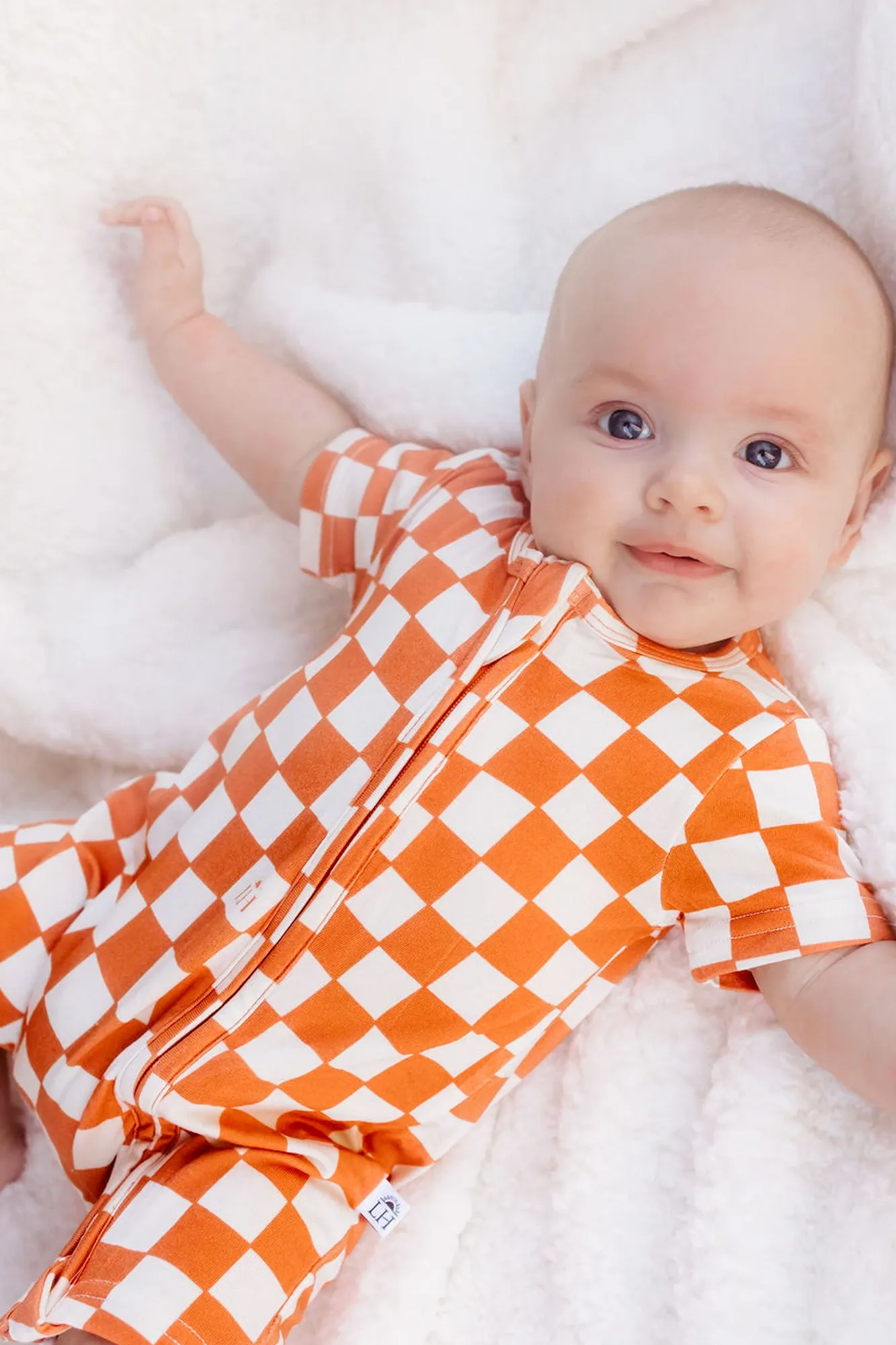 𝐒𝐀𝐋𝐄! 𝟓𝟎% 𝐎𝐅𝐅! Bamboo Baby Pajamas - Double Zipper - Shorties - Checkers
