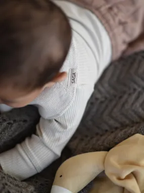 Knitted Teething Bib - Fjola - Ivory