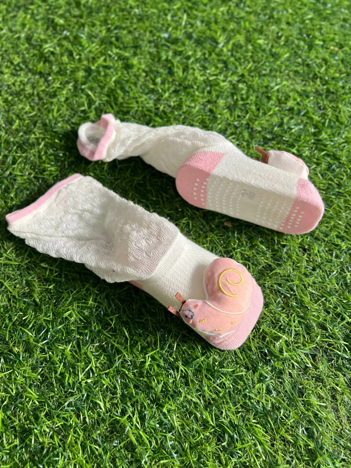 SH26-baby-character-lace-socks