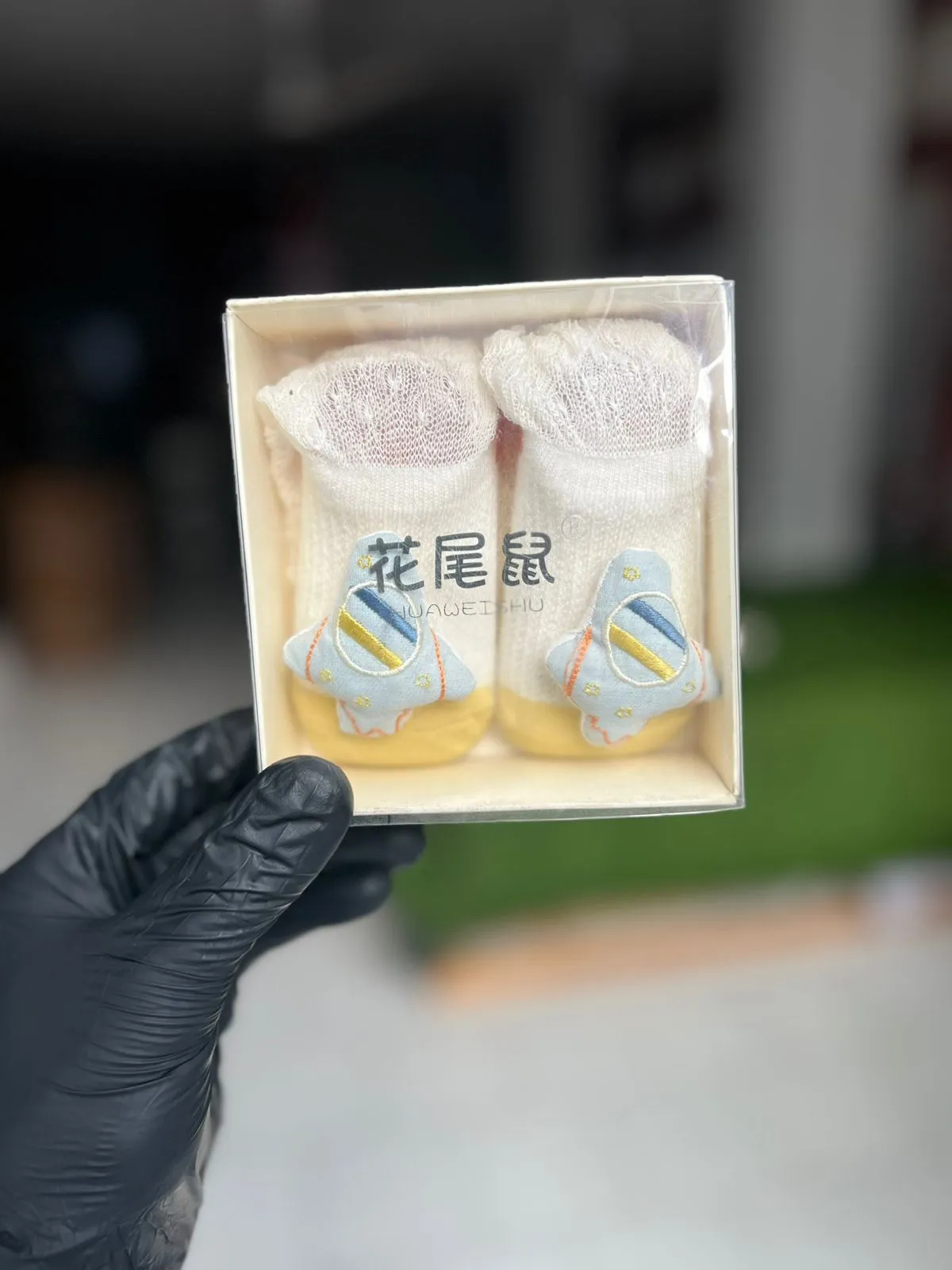 SH26-baby-character-lace-socks